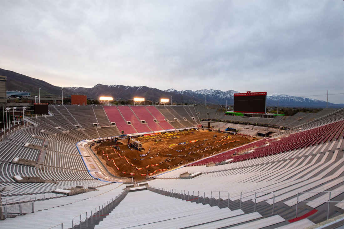 Rice-Eccles Stadium, em Salt Lake City, também será palco da final do AMA Supercross 2021
