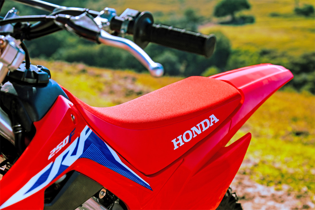 Honda CRF 250F 2022: moto de trilha ganha visual novo, Mobilidade Estadão